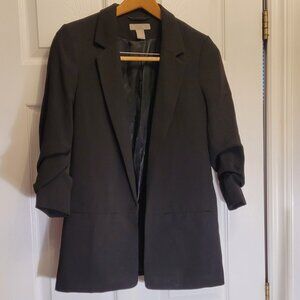 🌹NWOT🌹 H&M Gathered-sleeve Jacket in Black.